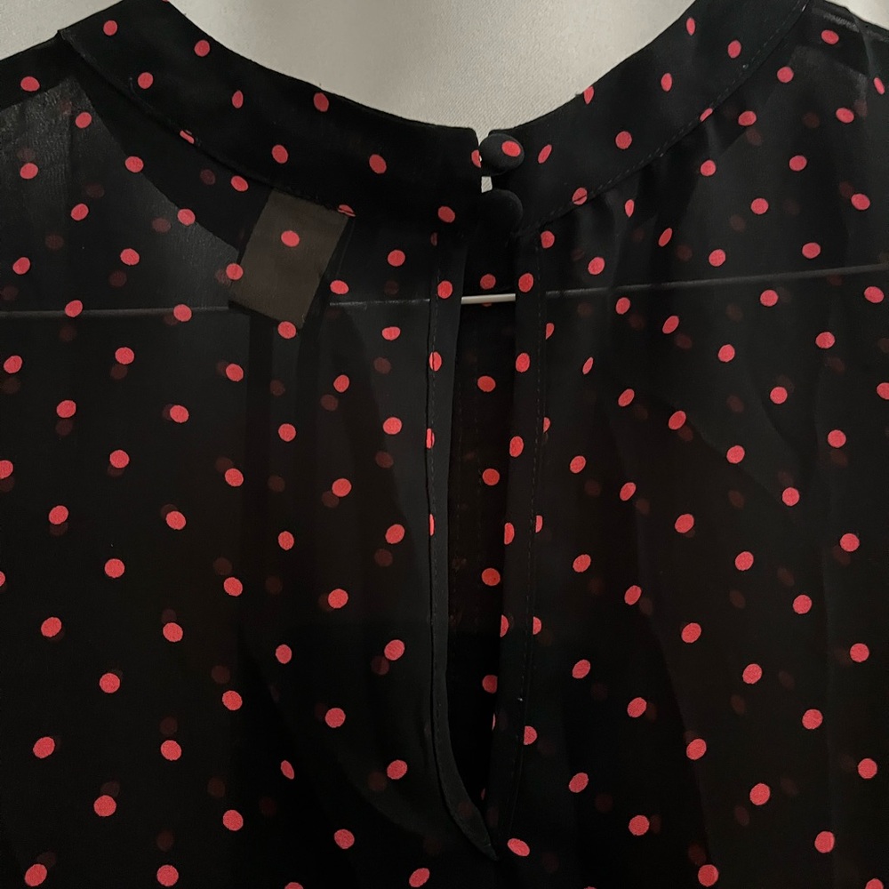 Torrid blouse size 1 - Picture 3 of 6